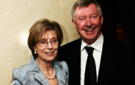 Sir Alex đau đớn sau khi vợ qua đời