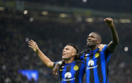 Milan bị cầm hòa; Inter lên đỉnh Serie A