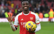 Hattrick vào lưới Sheffield là câu trả lời của Eddie Nketiah
