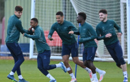 Arteta vào sân chuyền bóng; Thái độ của dàn sao Arsenal