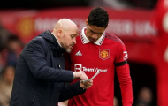 Tại sao Raphael Varane bị Erik ten Hag bỏ rơi?