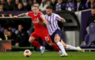 Hóa “hố đen” hàng thủ, sao Liverpool nhận cơn thịnh nộ