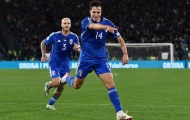 Federico Chiesa đã vượt qua cái bóng của người cha nổi tiếng