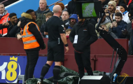 Trọng tài Premier League 'cầu cứu' phi công British Airways
