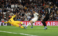 Bùng nổ 10 phút cuối, Real duy trì mạch toàn thắng