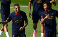 Luis Enrique ngạc nhiên trước tiềm năng của em trai Mbappe
