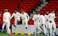 Trước trận Man Utd, Bayern diện đồ gây choáng