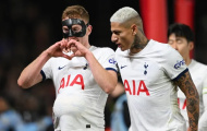 2 vết gợn xuất hiện trong trận thắng của Tottenham