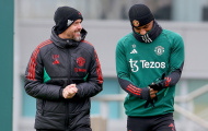 Hình ảnh khó tin của dàn sao M.U trên sân tập trước trận Liverpool