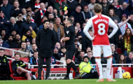 Vì sao Mikel Arteta bị phạt thẻ vàng khi Arsenal hạ Brighton