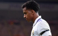Real Madrid đứng ngồi không yên vì Rodrygo