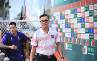 Dẫn đầu BXH, HLV V-League nêu lý do không ăn mừng trên sân
