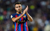 Barca sẽ thanh lý trung vệ