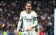 Ngả mũ trước 'cây đại thụ' Modric