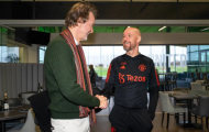 Ten Hag và Sir Jim có cú bắt tay lịch sử