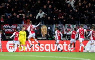 Cú đá 'đi vào lòng đất' dâng vé 1/8 cho Ajax