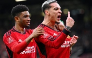 10 thống kê điên rồ từ chiến thắng 4-3 của Man United trước Liverpool