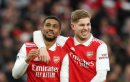 Arsenal chia tay 3 ngôi sao trên hàng công
