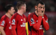 Neville gạt Man United khỏi cuộc đua top 4 Premier League