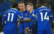 Hòa Sheffield, dàn sao Chelsea im bặt trong phòng thay đồ