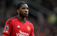 Willy Kambwala khiến Ten Hag bất ngờ