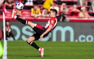Rời Man Utd, Reguilon gây choáng