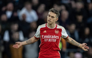 Arsenal giành chiến thắng, Leandro Trossard vẫn không vui