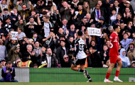 Jota gọi cách Liverpool phòng ngự là 'trẻ con'