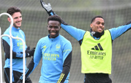 Cú hích xuất hiện, bầu không khí rộn ràng trên sân tập Arsenal