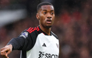 Man Utd nhắm 'đá tảng' miễn phí