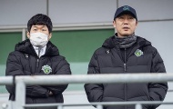 Tiết lộ mối quan hệ giữa HLV Kim Sang-sik với cựu cầu thủ Man United