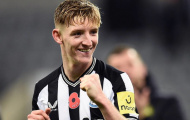 Sao Newcastle gửi cảnh báo tới Man United