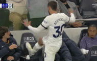 Bốc hỏa, 2 sao Tottenham và Man City trút giận ngoài đường biên