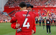 Van Dijk và Alexander-Arnold bật khóc vì Klopp