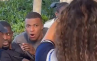 Mbappe 'đứng hình' vài giây, cô nàng bí ẩn bỗng chốc hot trông thấy