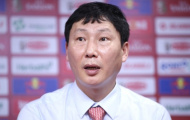 HLV Kim Sang-sik nói rõ lý do đứng suốt 90 phút, khen Tiến Linh xuất sắc