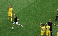 Thống kê điên rồ trận Romania 3-0 Ukraine