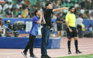 Rõ điểm HLV Kim Sang-sik giống thầy Park, khác Troussier