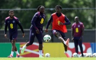 Ten Hag bị chỉ trích ''thiếu tôn trọng'' Southgate