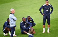 Trở lại sân tập, Mbappe tỏ rõ thái độ với dàn sao tuyển Pháp