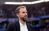 Southgate lạnh lùng đáp trả Ten Hag