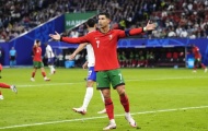 Chuyên gia đặt dấu hỏi lý do Bruno bị cho ra nghỉ thay vì Ronaldo