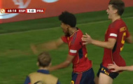 Một năm trước, Yamal từng hạ U17 Pháp với siêu phẩm gần tương tự