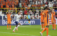 3 'điểm đen' trong trận thua của Hà Lan 