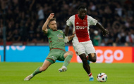 Tiền đạo từng được Ten Hag liên hệ giúp Ajax đi tiếp ở Europa League