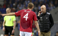 Man United nhận bàn thua, De Ligt bị chê chậm chạp