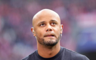 Bayern 3 trận không thắng, sếp lớn “thêm dầu vào lửa” với Kompany