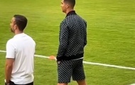 Vừa trở về Saudi Arabia, Ronaldo lập tức sắm vai HLV nghiêm khắc