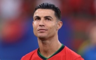 Ronaldo bị tố 'đạo đức giả' vì chỉ trích cầu thủ trẻ BĐN 