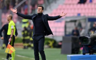 Cổ động viên Bologna xúc phạm Thiago Motta